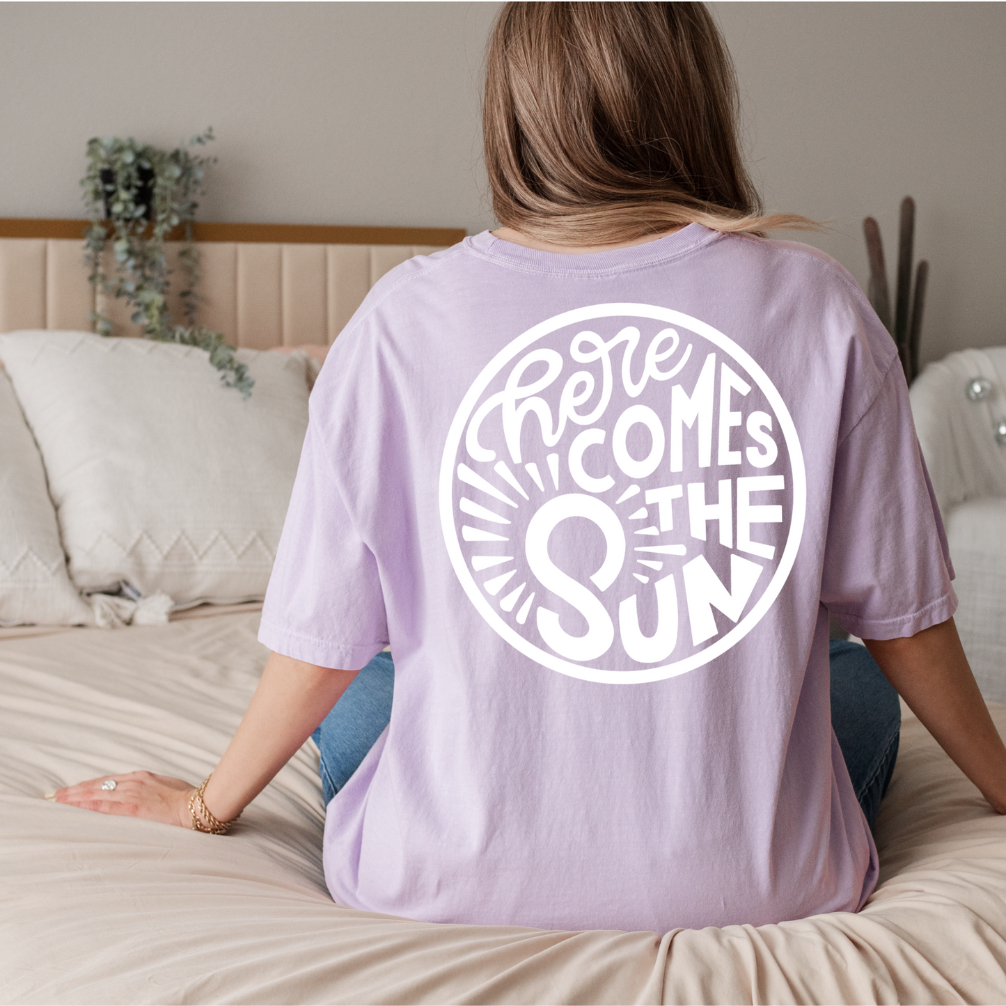 HERE COMES THE SUN TEE