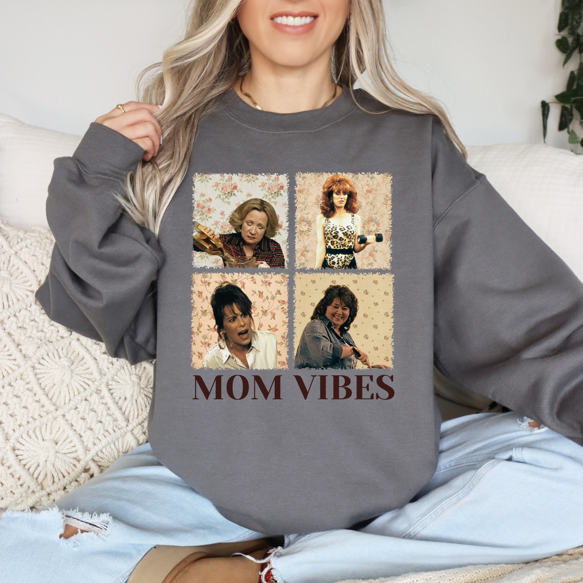 MOM VIBES CREW